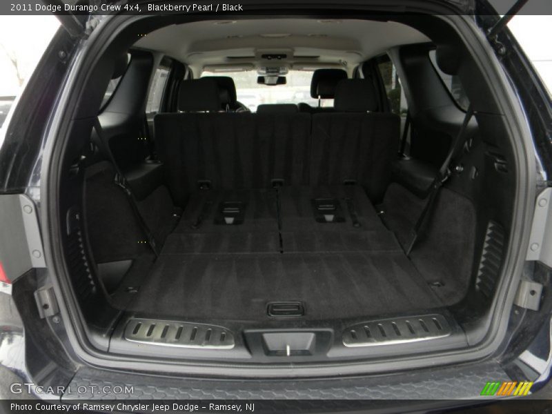 Blackberry Pearl / Black 2011 Dodge Durango Crew 4x4