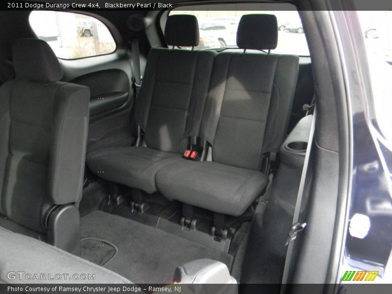 Blackberry Pearl / Black 2011 Dodge Durango Crew 4x4
