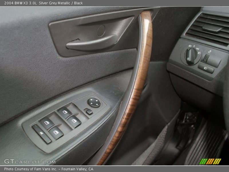 Silver Grey Metallic / Black 2004 BMW X3 3.0i