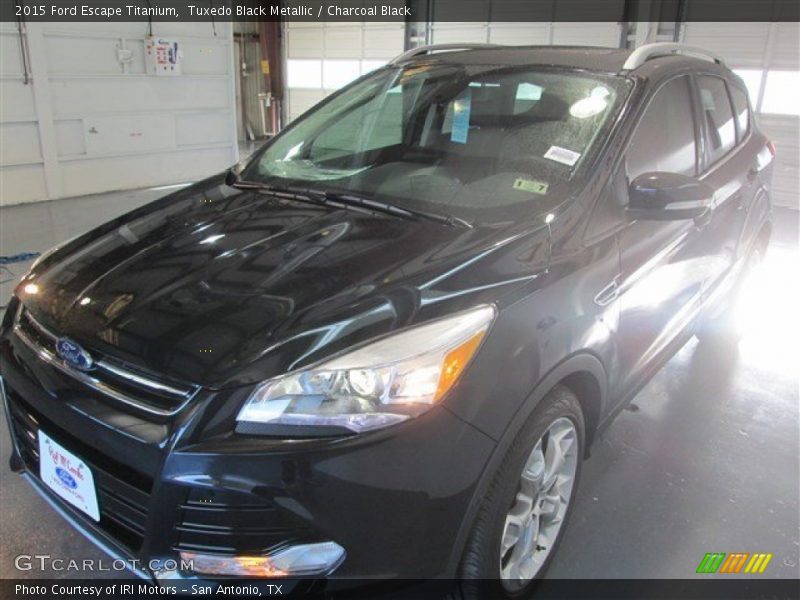 Tuxedo Black Metallic / Charcoal Black 2015 Ford Escape Titanium