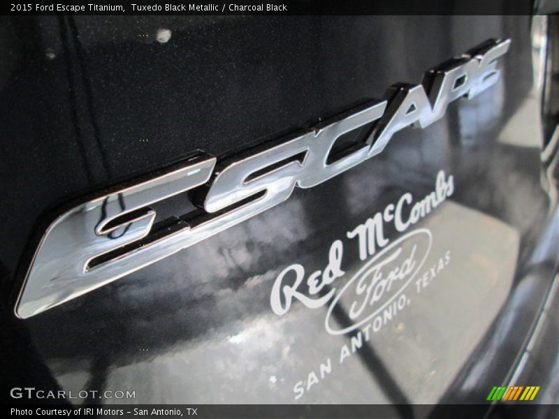 Tuxedo Black Metallic / Charcoal Black 2015 Ford Escape Titanium