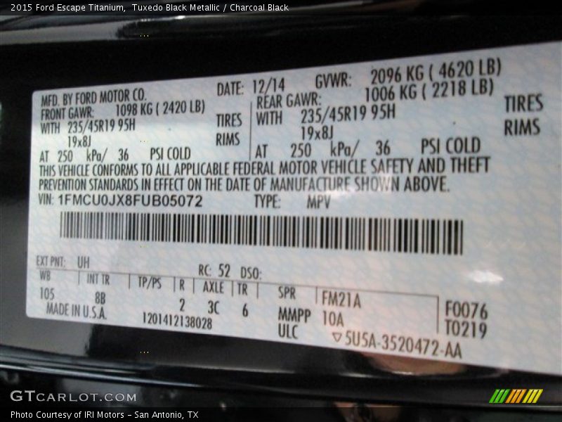 Tuxedo Black Metallic / Charcoal Black 2015 Ford Escape Titanium