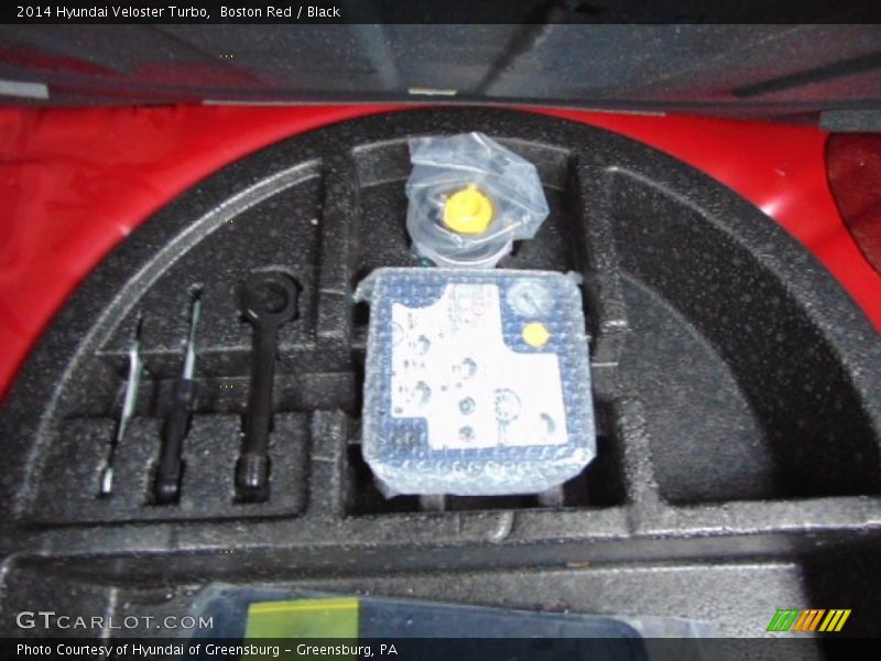 Boston Red / Black 2014 Hyundai Veloster Turbo