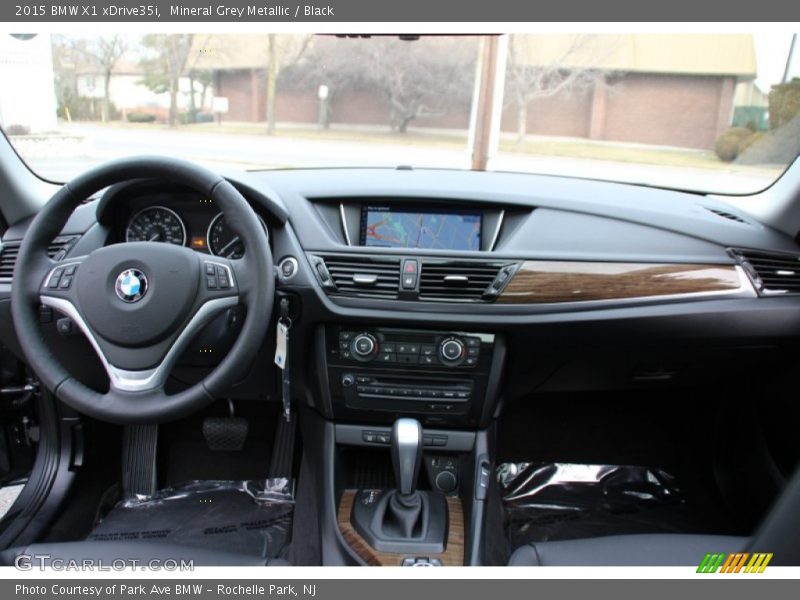 Dashboard of 2015 X1 xDrive35i