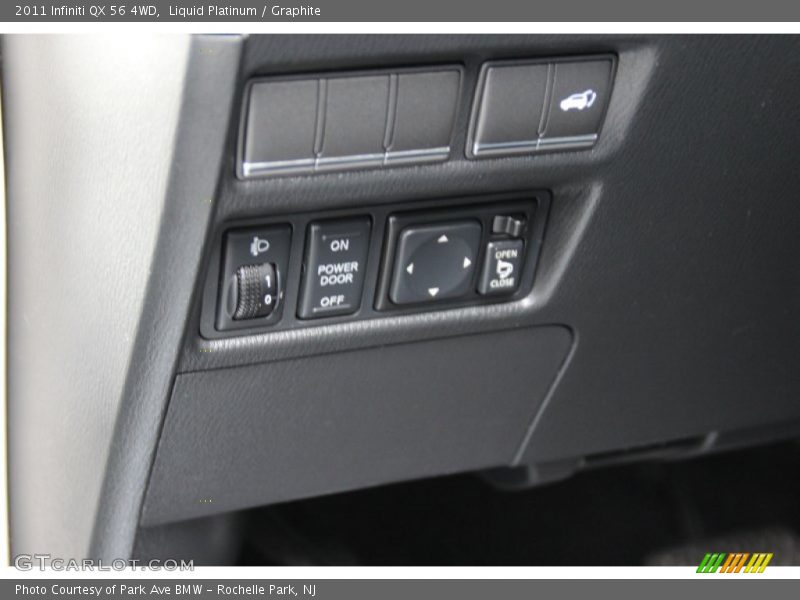 Liquid Platinum / Graphite 2011 Infiniti QX 56 4WD