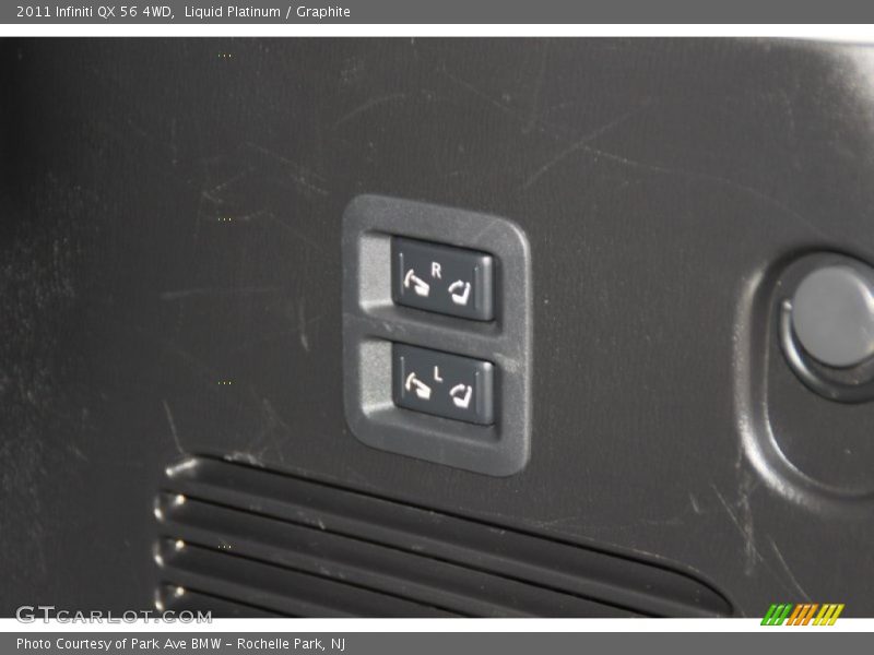 Liquid Platinum / Graphite 2011 Infiniti QX 56 4WD