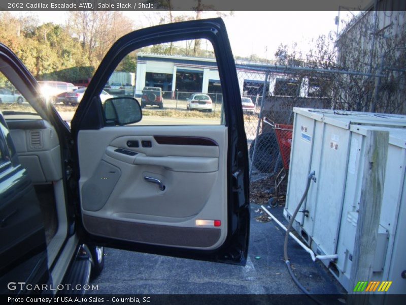 Sable Black / Shale 2002 Cadillac Escalade AWD