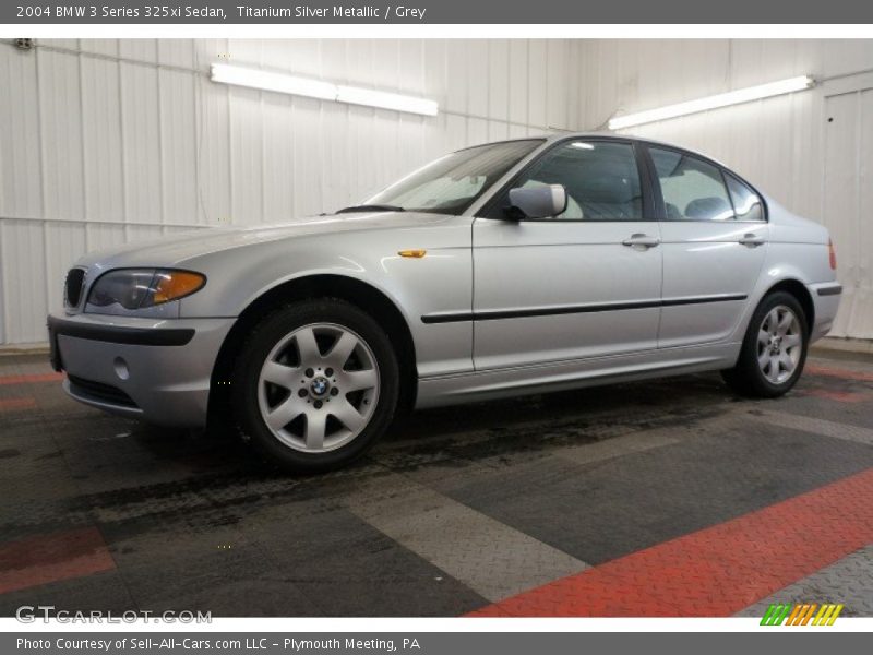 Titanium Silver Metallic / Grey 2004 BMW 3 Series 325xi Sedan