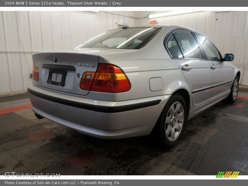 Titanium Silver Metallic / Grey 2004 BMW 3 Series 325xi Sedan