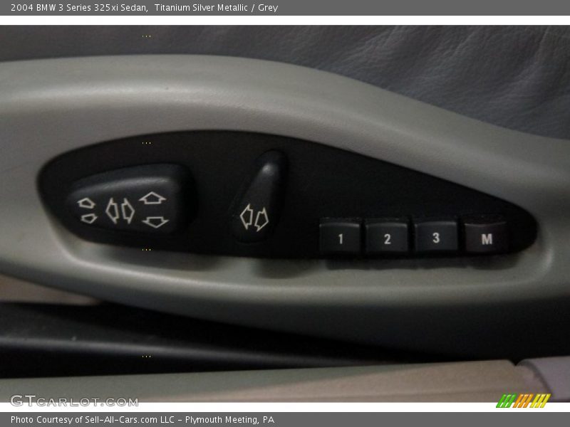 Titanium Silver Metallic / Grey 2004 BMW 3 Series 325xi Sedan