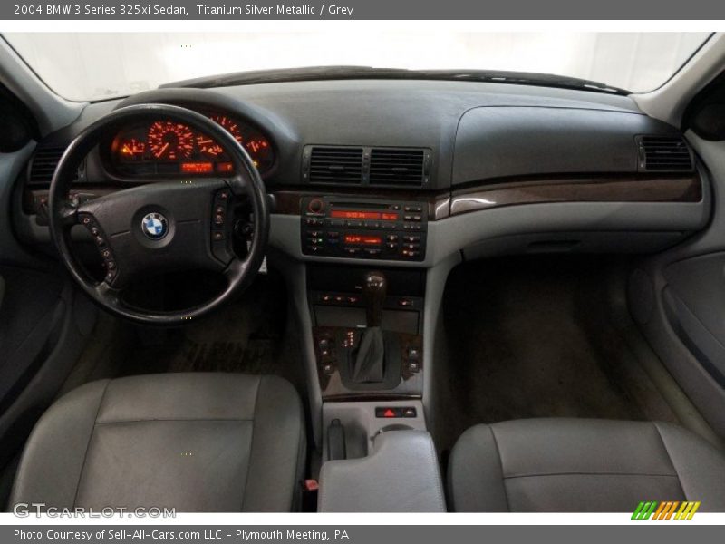 Titanium Silver Metallic / Grey 2004 BMW 3 Series 325xi Sedan