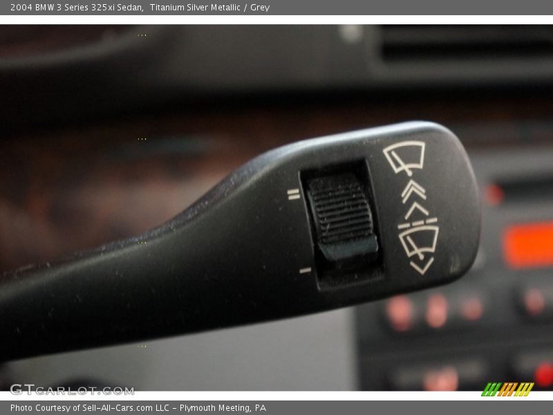 Titanium Silver Metallic / Grey 2004 BMW 3 Series 325xi Sedan
