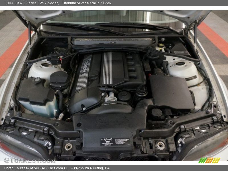 Titanium Silver Metallic / Grey 2004 BMW 3 Series 325xi Sedan