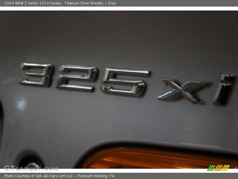 Titanium Silver Metallic / Grey 2004 BMW 3 Series 325xi Sedan