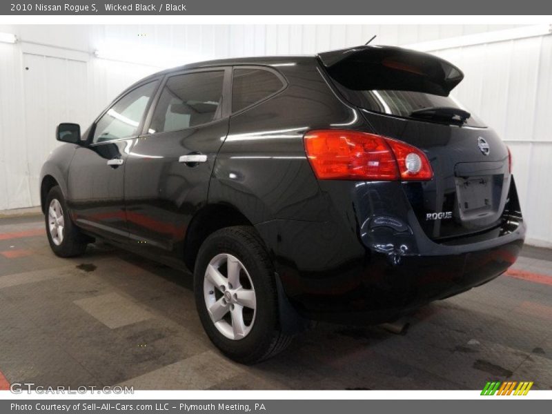 Wicked Black / Black 2010 Nissan Rogue S