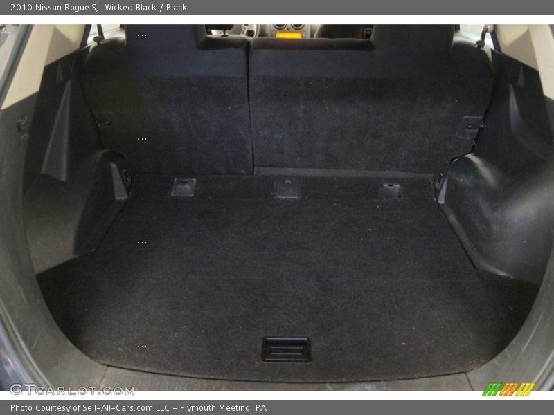 Wicked Black / Black 2010 Nissan Rogue S