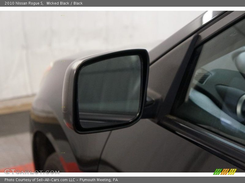Wicked Black / Black 2010 Nissan Rogue S