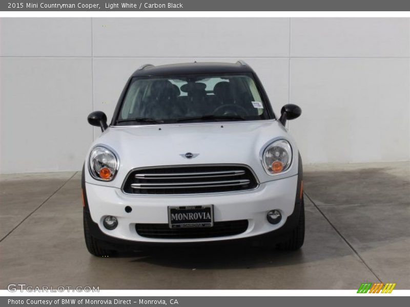 Light White / Carbon Black 2015 Mini Countryman Cooper