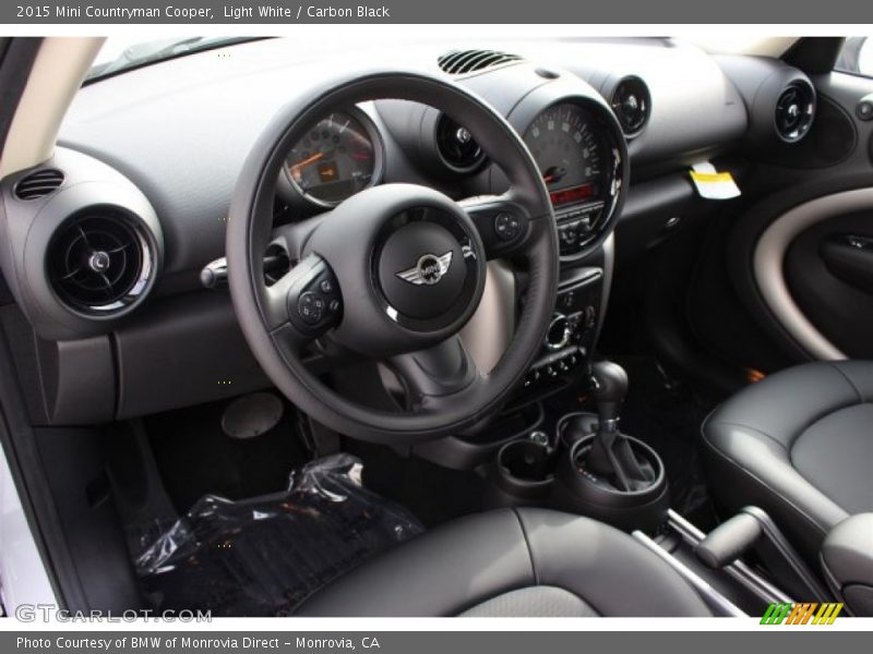 Light White / Carbon Black 2015 Mini Countryman Cooper