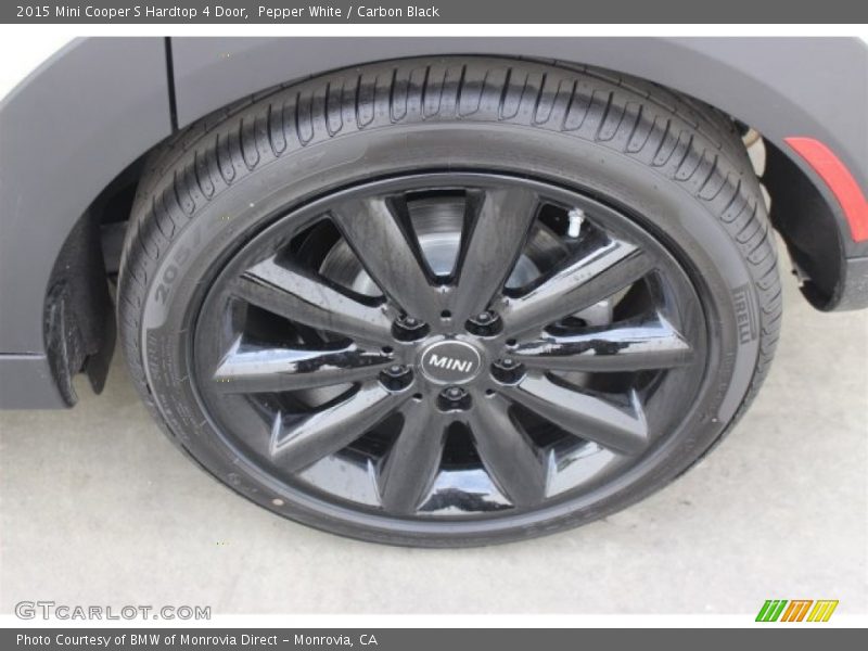 Pepper White / Carbon Black 2015 Mini Cooper S Hardtop 4 Door