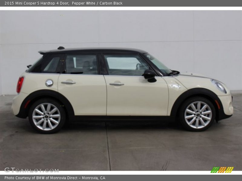 Pepper White / Carbon Black 2015 Mini Cooper S Hardtop 4 Door