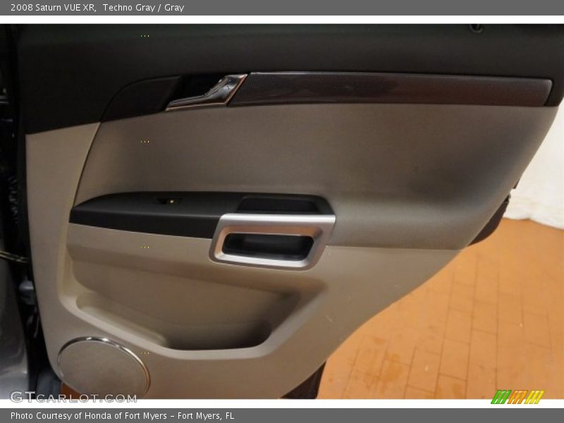 Techno Gray / Gray 2008 Saturn VUE XR