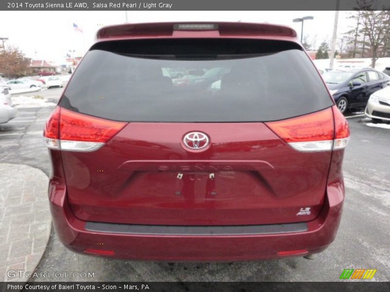 Salsa Red Pearl / Light Gray 2014 Toyota Sienna LE AWD