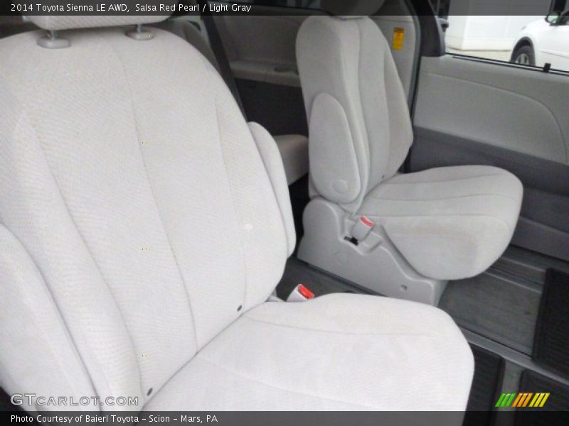 Salsa Red Pearl / Light Gray 2014 Toyota Sienna LE AWD