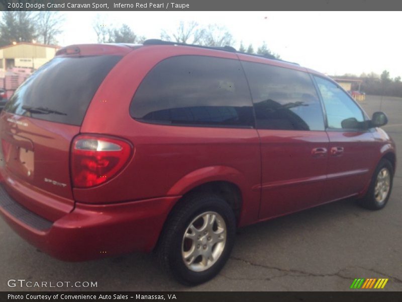 Inferno Red Pearl / Taupe 2002 Dodge Grand Caravan Sport
