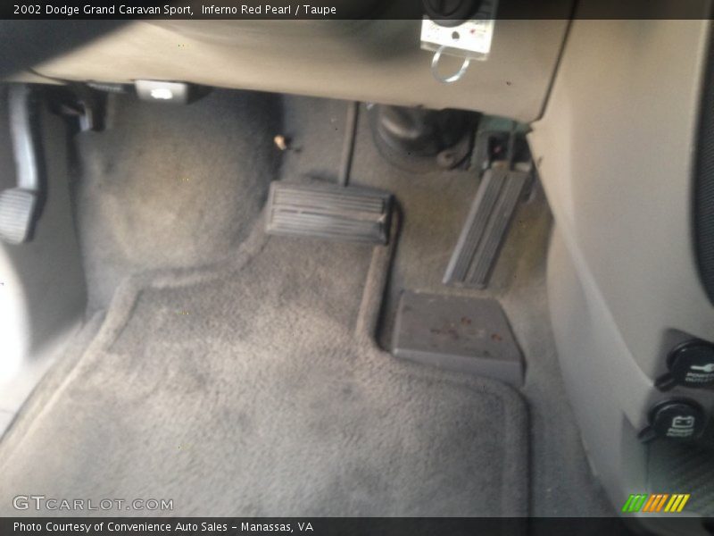 Inferno Red Pearl / Taupe 2002 Dodge Grand Caravan Sport