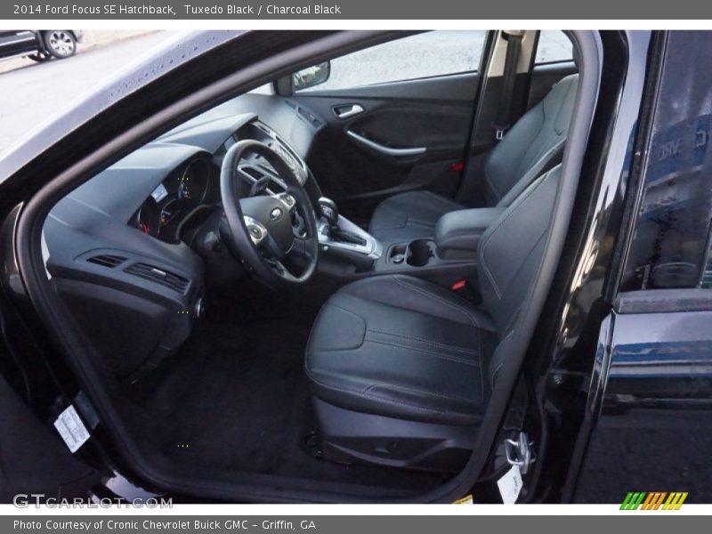 Tuxedo Black / Charcoal Black 2014 Ford Focus SE Hatchback