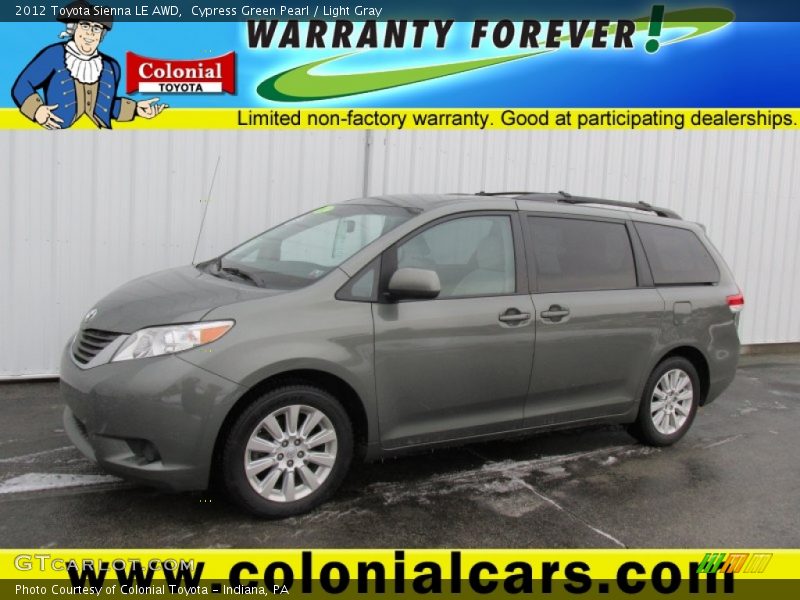Cypress Green Pearl / Light Gray 2012 Toyota Sienna LE AWD