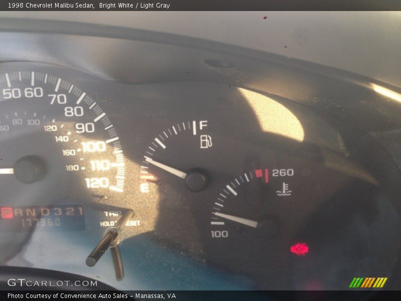Bright White / Light Gray 1998 Chevrolet Malibu Sedan