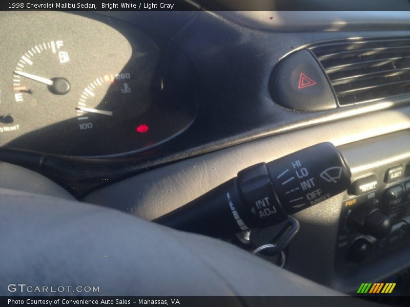 Bright White / Light Gray 1998 Chevrolet Malibu Sedan