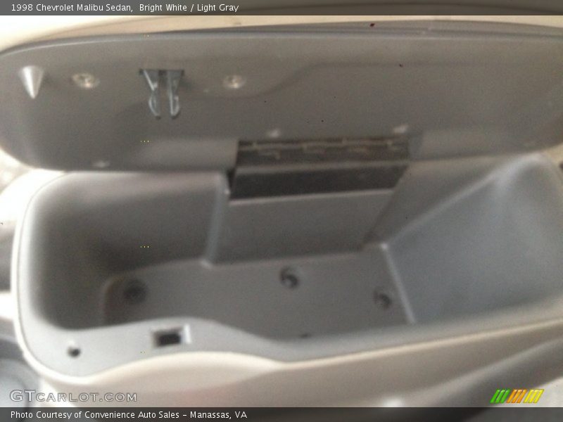 Bright White / Light Gray 1998 Chevrolet Malibu Sedan