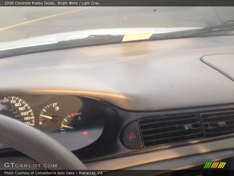 Bright White / Light Gray 1998 Chevrolet Malibu Sedan