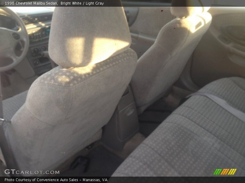 Bright White / Light Gray 1998 Chevrolet Malibu Sedan