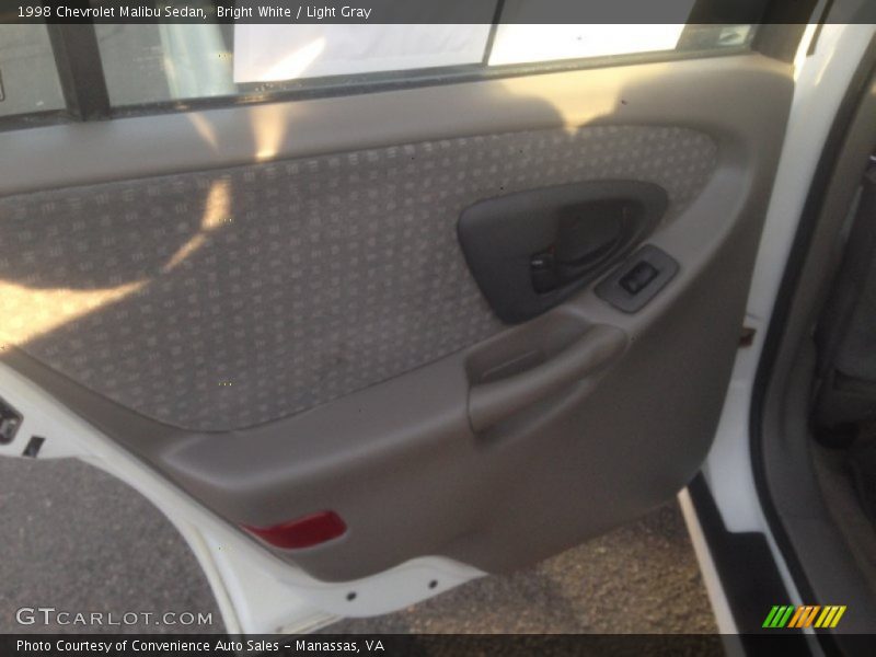 Bright White / Light Gray 1998 Chevrolet Malibu Sedan