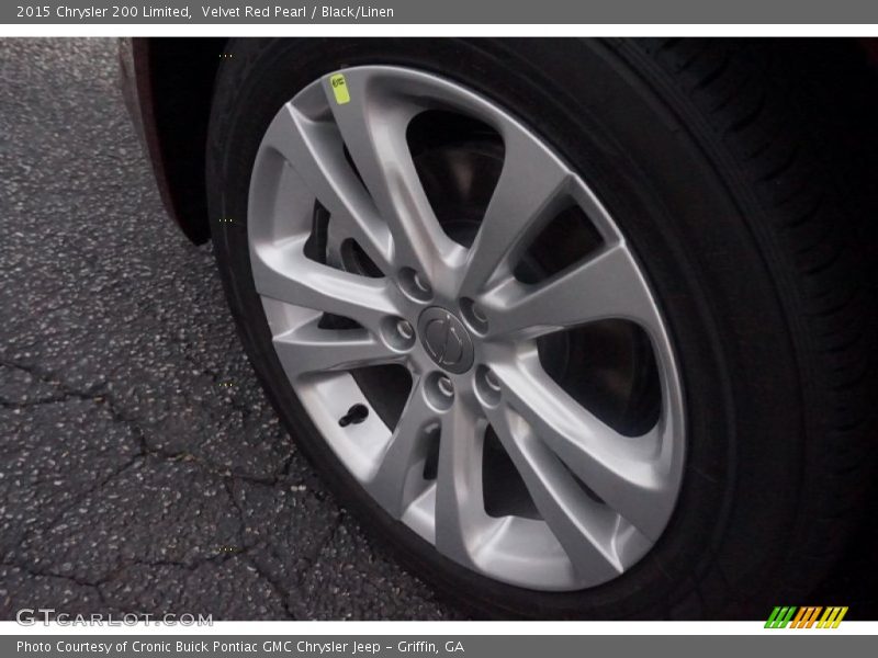 Velvet Red Pearl / Black/Linen 2015 Chrysler 200 Limited