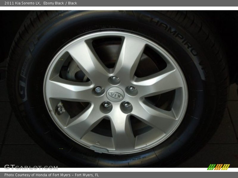 Ebony Black / Black 2011 Kia Sorento LX