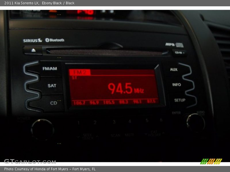 Ebony Black / Black 2011 Kia Sorento LX