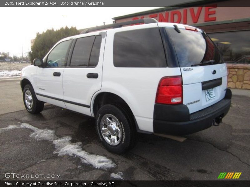 Oxford White / Graphite 2005 Ford Explorer XLS 4x4