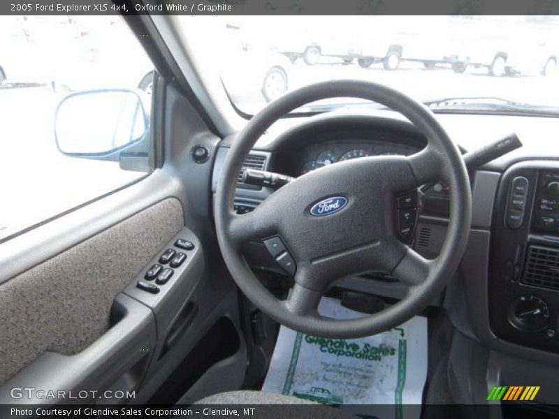 Oxford White / Graphite 2005 Ford Explorer XLS 4x4