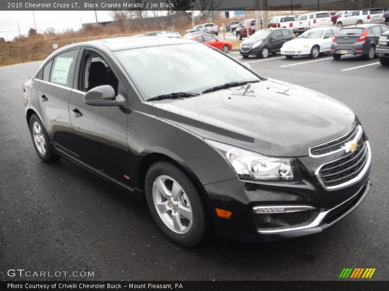 Front 3/4 View of 2015 Cruze LT