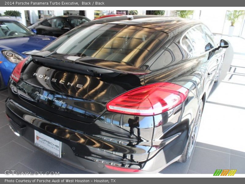 Black / Black 2014 Porsche Panamera Turbo Executive