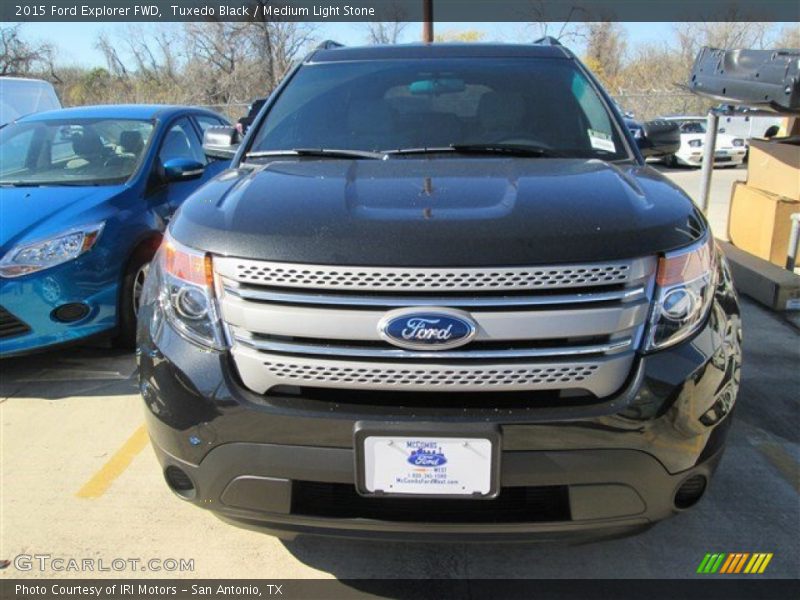 Tuxedo Black / Medium Light Stone 2015 Ford Explorer FWD