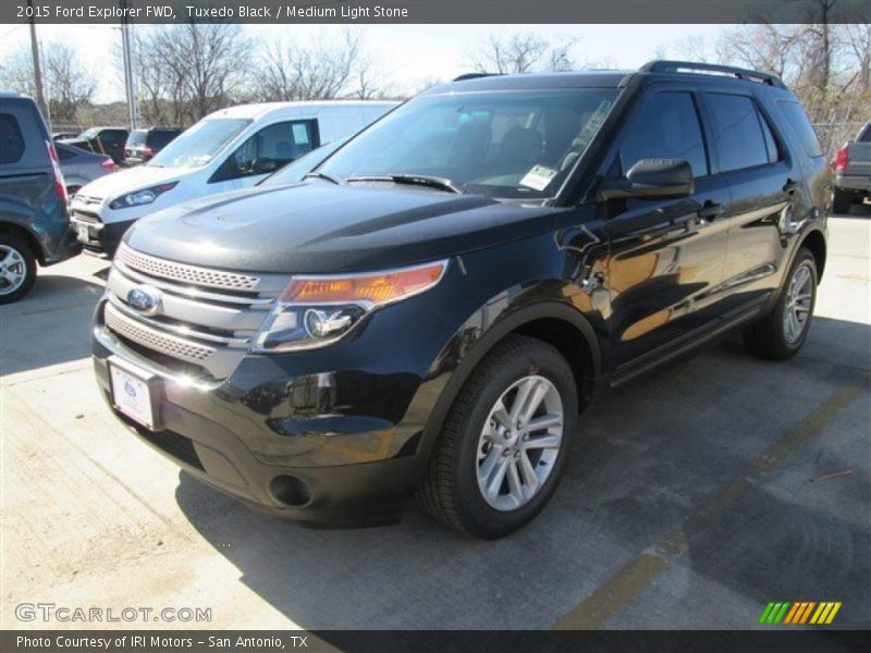 Tuxedo Black / Medium Light Stone 2015 Ford Explorer FWD