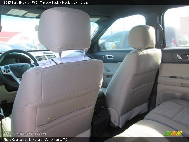 Tuxedo Black / Medium Light Stone 2015 Ford Explorer FWD