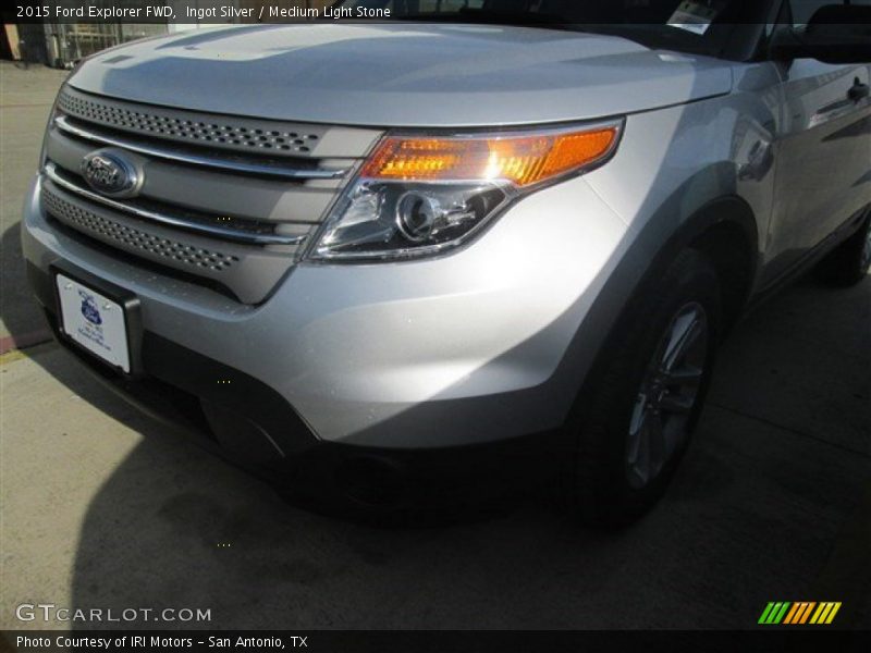 Ingot Silver / Medium Light Stone 2015 Ford Explorer FWD