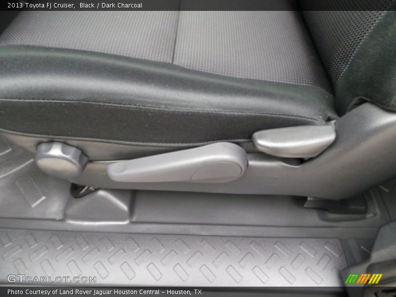 Black / Dark Charcoal 2013 Toyota FJ Cruiser